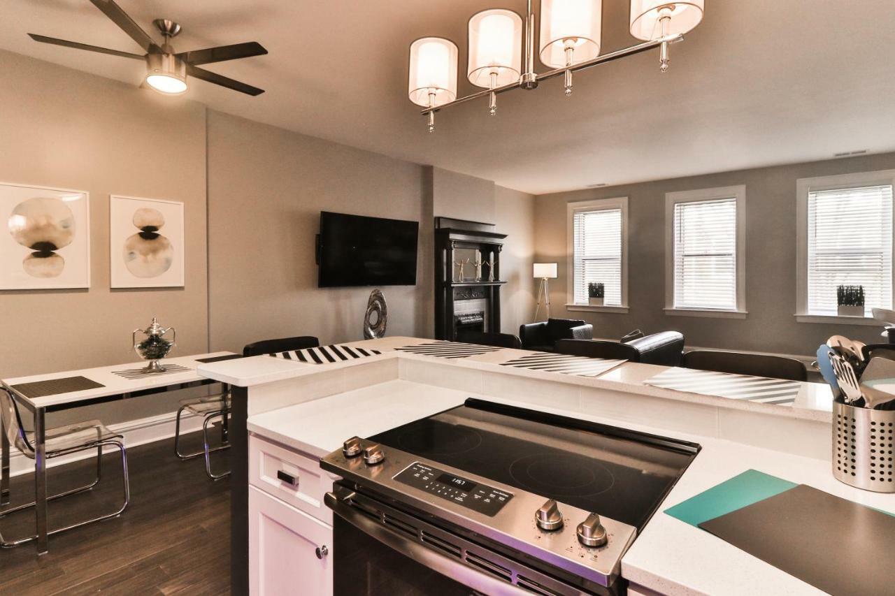 Luxury Apt W/ Spectrum Mood Lighting - Historic Cherokee Street Antique Row Maryland Heights Exteriör bild